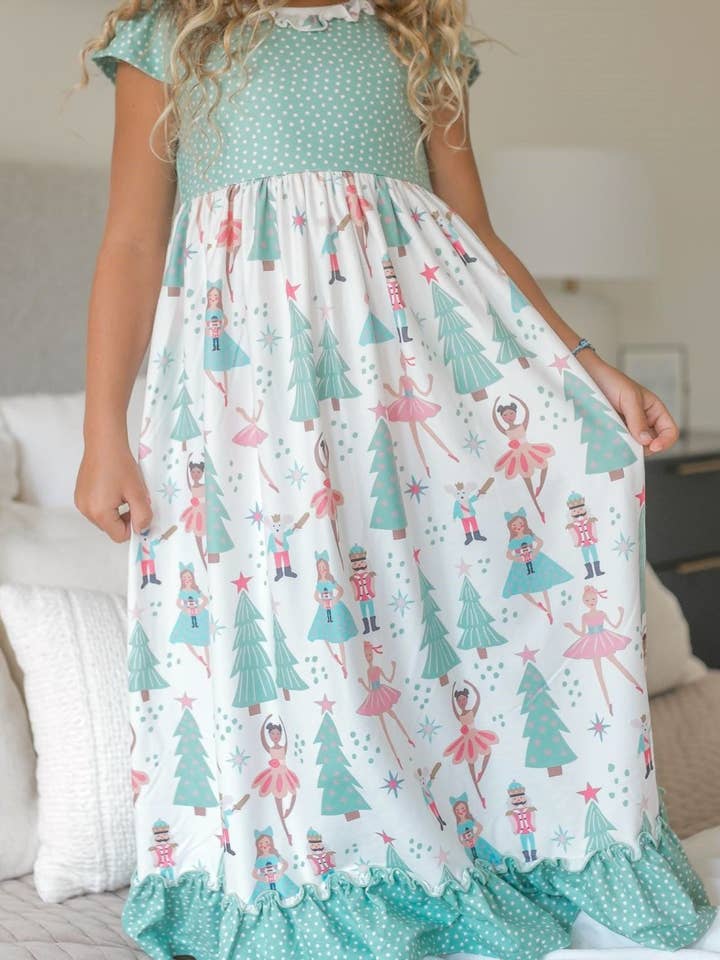 Robe de jeu Casse-noisette à volants pour enfants pour la vente par Oopsie Daisy