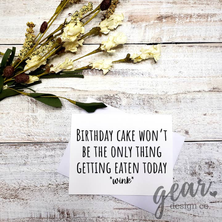 Geburtstagstorte und weitere humorvolle Grußkarte für den Großhandel von Gearhart Design Co.