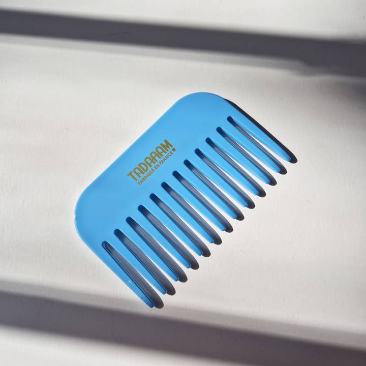 Studio TADAAAM - Wholesale Hair Brush/Comb - the perfect compact Comby Comb made in France 5 colors11