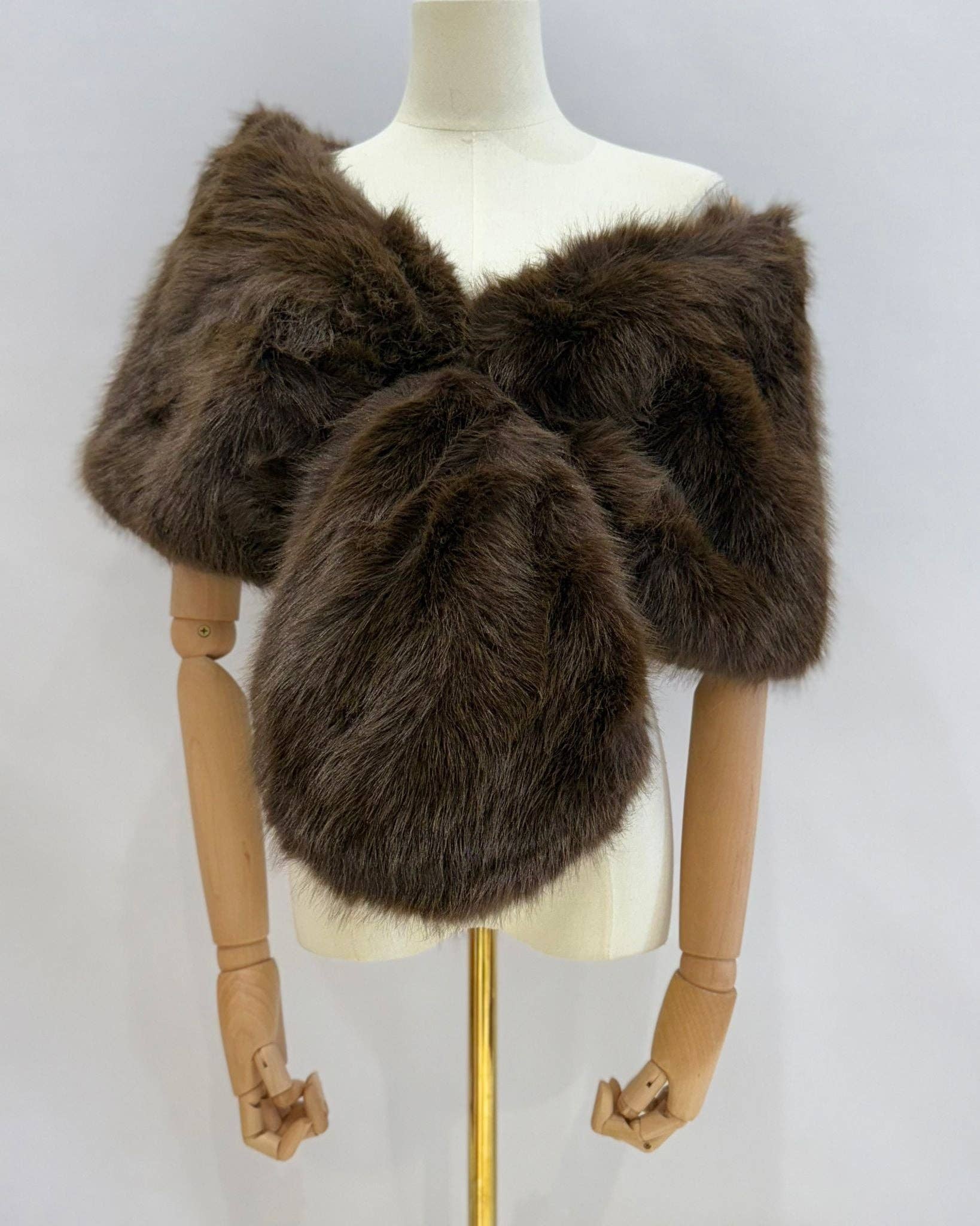 Invitadissimas - Vendita all'ingrosso Pelliccia/Pelliccia sintetica - Donna - Stola in pelliccia sintetica L80516