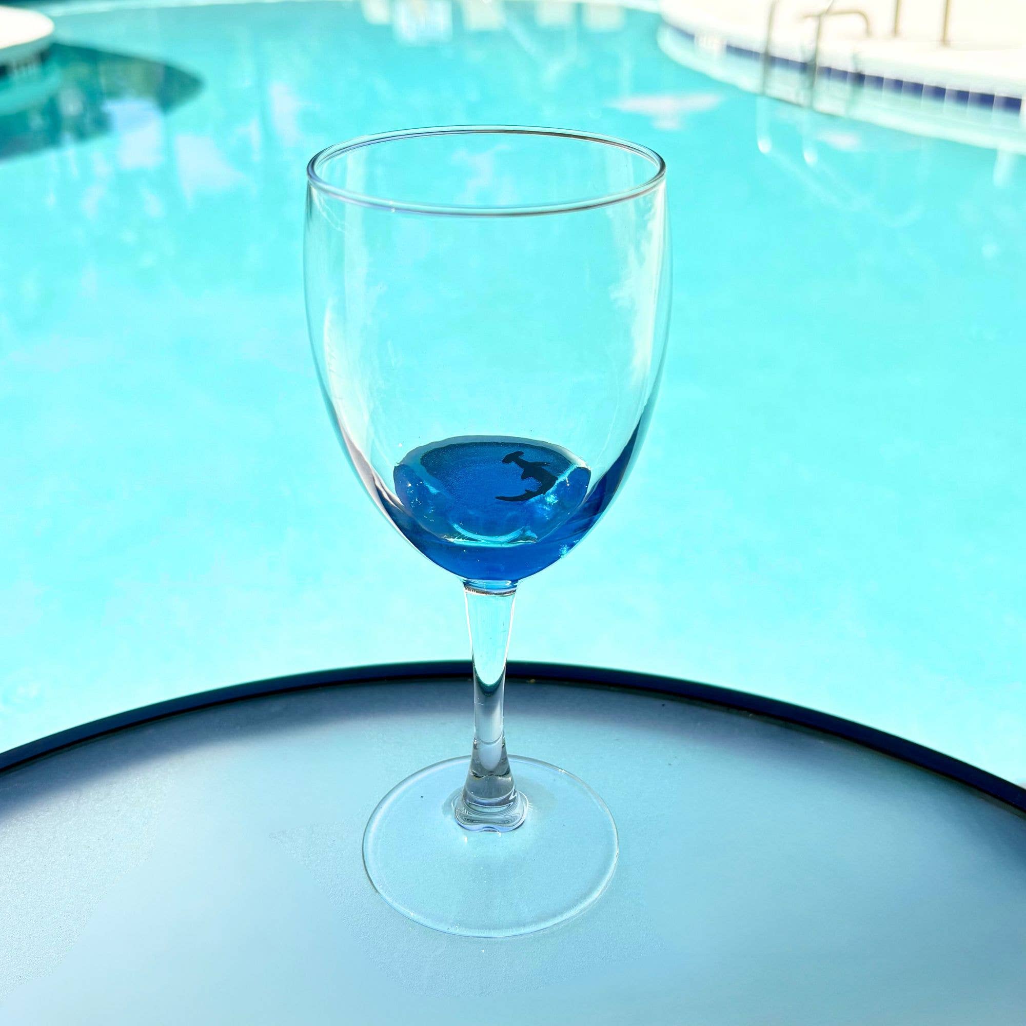 Mermaid of Hilton Head - Vendita all'ingrosso Bicchieri da vino - Bicchieri da Vino in Resina con Squalo e Oceano a Tema Spiaggia1