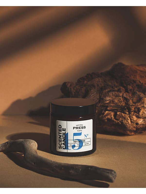 Velas perfumadas № 15 Iris, higo, sandalia para venta al por mayor de Press Gurwitz Perfumerie