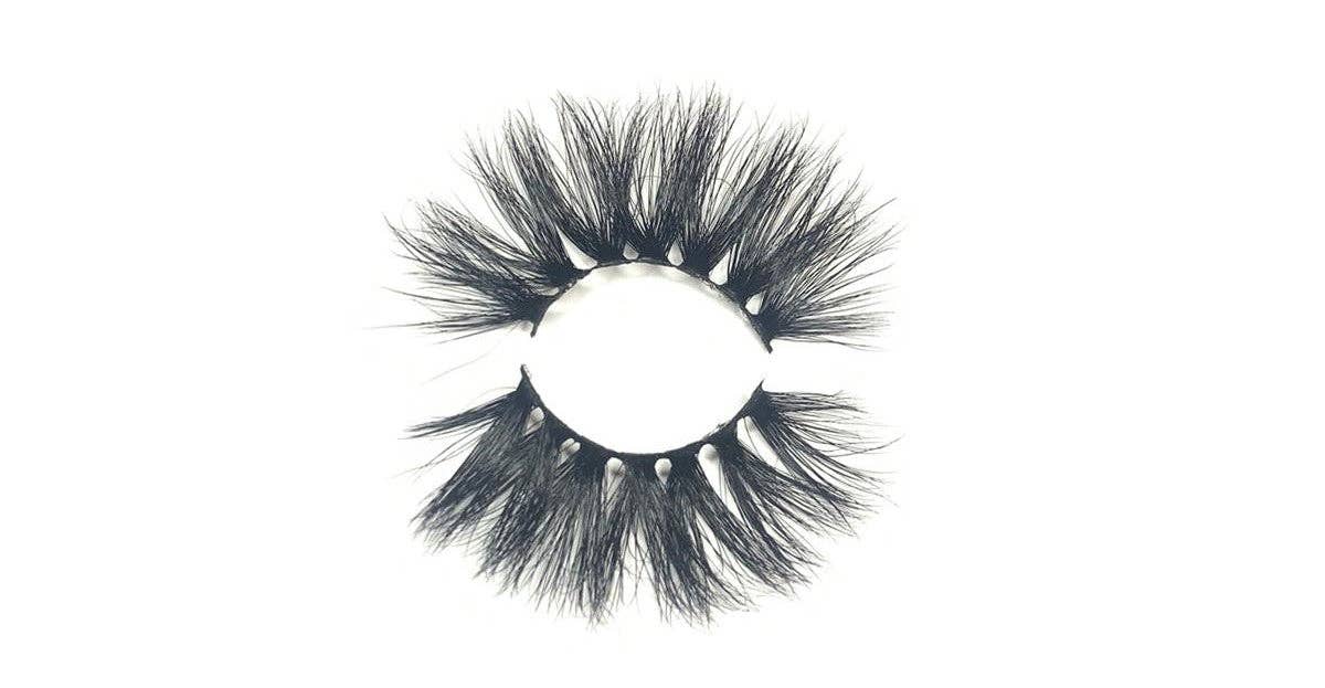Alliance Lashes - Wholesale False/Fake Eyelashes - Gloria model | Alliance Lashes™