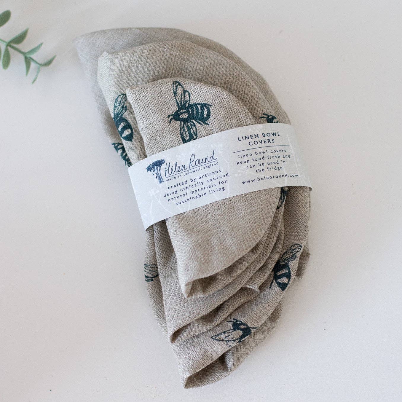 Helen Round - hand printed linen and bamboo wellness – wholesale Food storage wrap/bag – Reusable Linen Bowl Covers With Hand Printed Bee Design5