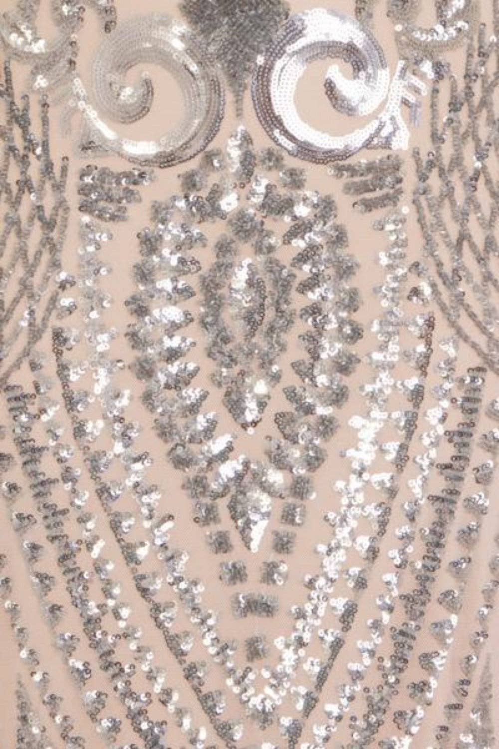 Nazz Collection Clothing Ltd – Großhandel Abendkleid – Damen – Spotlight Silver Luxe Pailletten Meerjungfrau Kleid mit Rückenausschnitt und Fischschwanz10