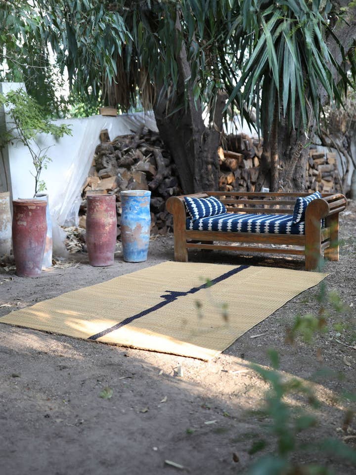 Konstmatta JENOUB 170x240 – södra Tunisien, handvävd för wholesale av LA FIBRE ARTISANALE