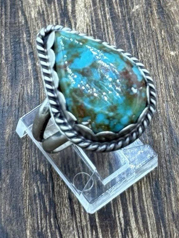 Infödd amerikansk Navajo handgjord ring i sterlingsilver med Royston-turkos, storlek 8 för wholesale av Native City Jewelry