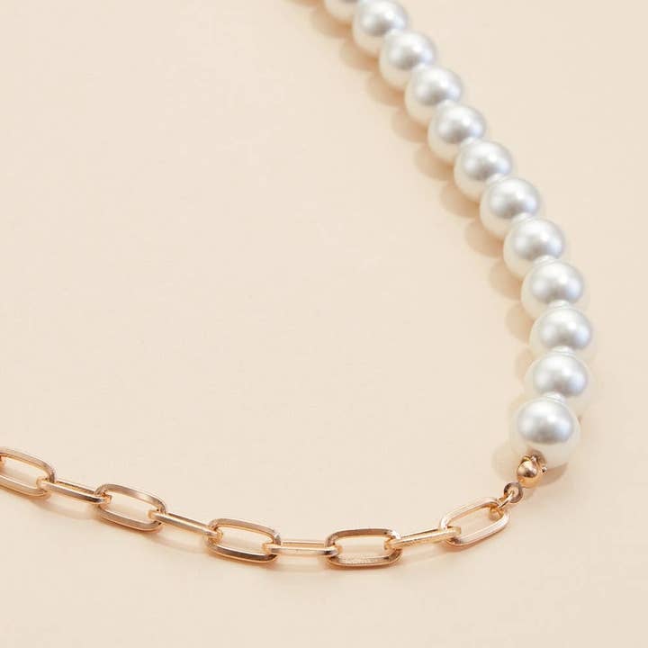 Lilla Haven - Wholesale Beaded/Pearl Necklace - Pearl Charms & Chain Linked Short Necklace