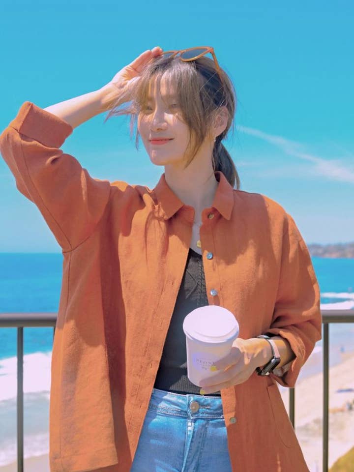 Ekologisk Linne Button down för wholesale av Peony Garden