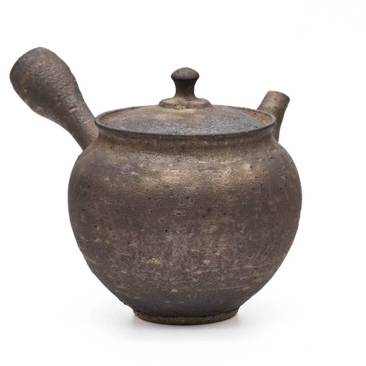 Tezumi - Wholesale Tea Pot - Japanese Kyusu - 前川淳蔵 Junzō Maekawa - Rustic Kurokinsai Tokoname-yaki Teapot - 250ml4