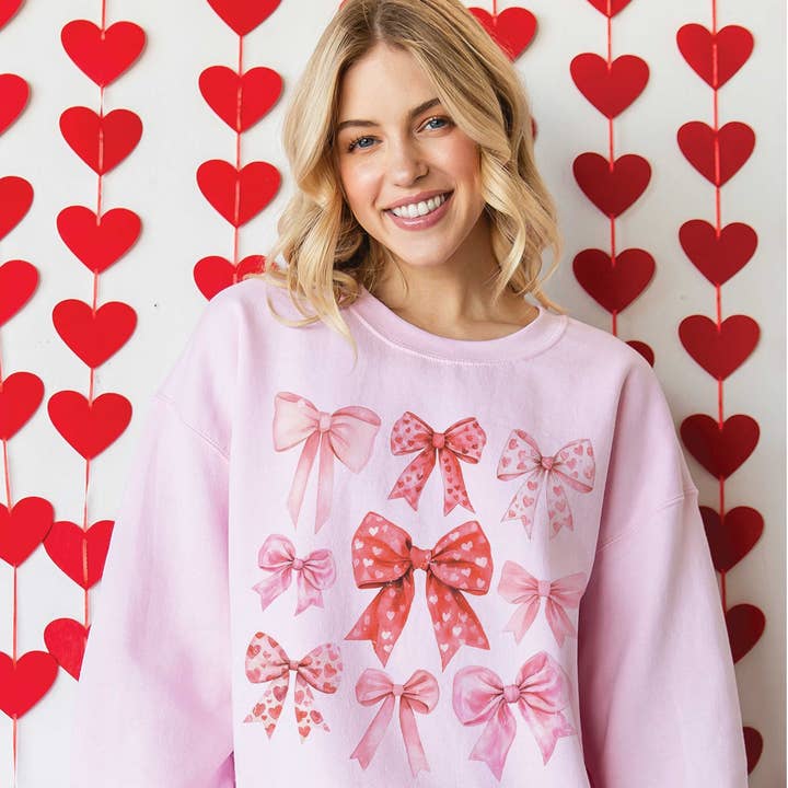 Sudadera Gráfica Extragrande VALENTINE BOWS para venta al por mayor de BLUME & CO.