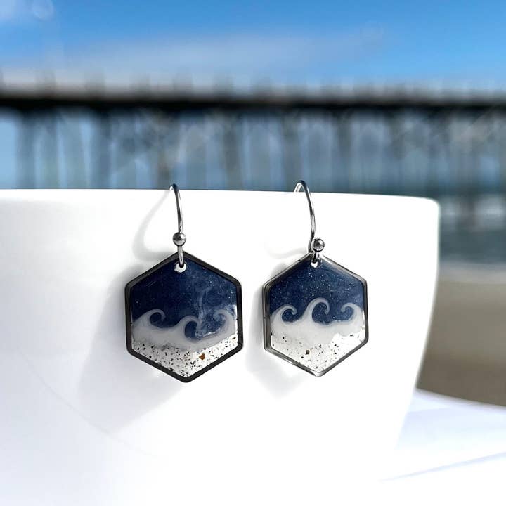 Sandy Beaches Shop – Großhandel Ohrhänger – Benutzerdefinierte Sand Sechseck Welle baumeln Ohrringe | Strandsand6