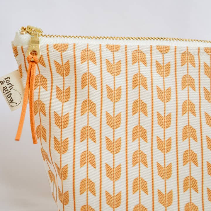 Boxy vattenresistent PUL våt/torr väska - Rostig chevron för wholesale av Fern & Arrow