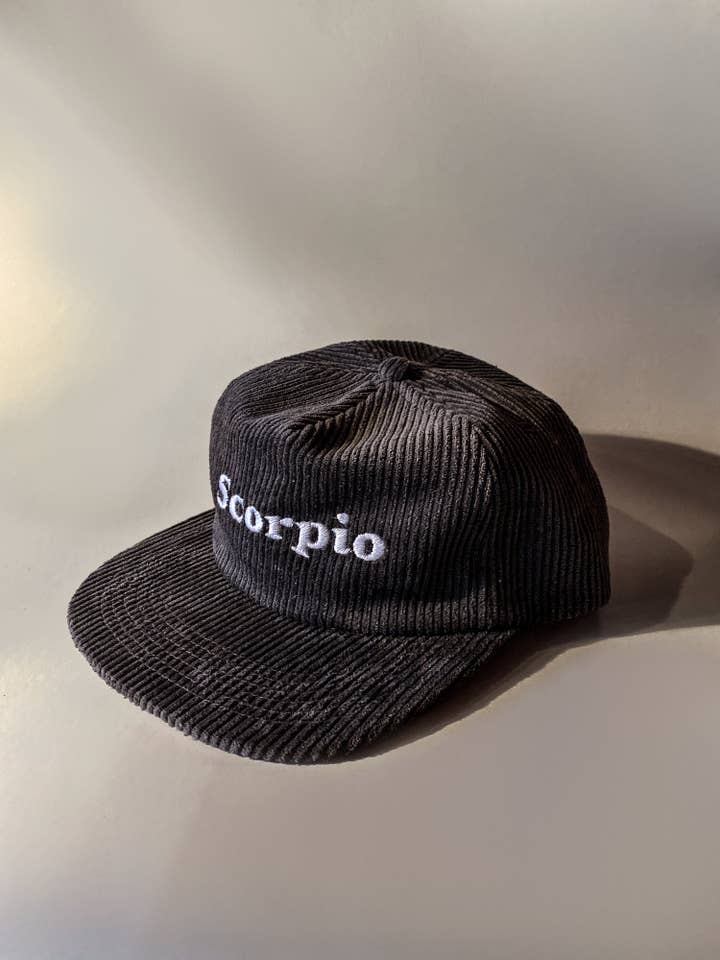 'SCORPIO' VERVAAGDE CORDUROY DIERENRIEM HOED voor wholesale door Don’t Blow It Co. | Apparel, Novelty, Spiritual