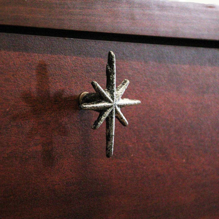 Zeckos - Wholesale Knob/Pull - Set of 6 Antique Silver Finish Starburst Drawer Pulls