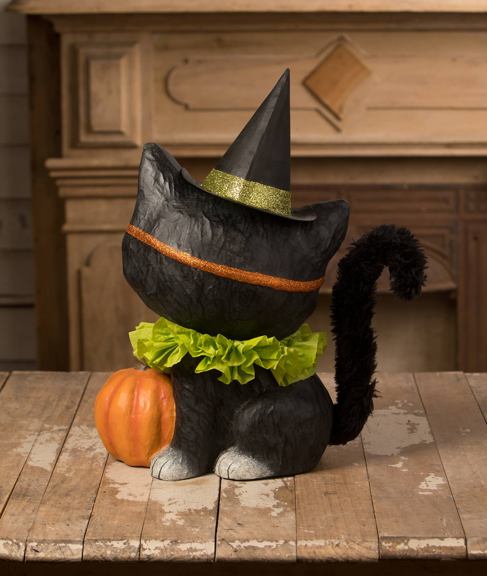 Bethany Lowe Designs - Wholesale Decorative Figurine - Halloween Kitty Binks1