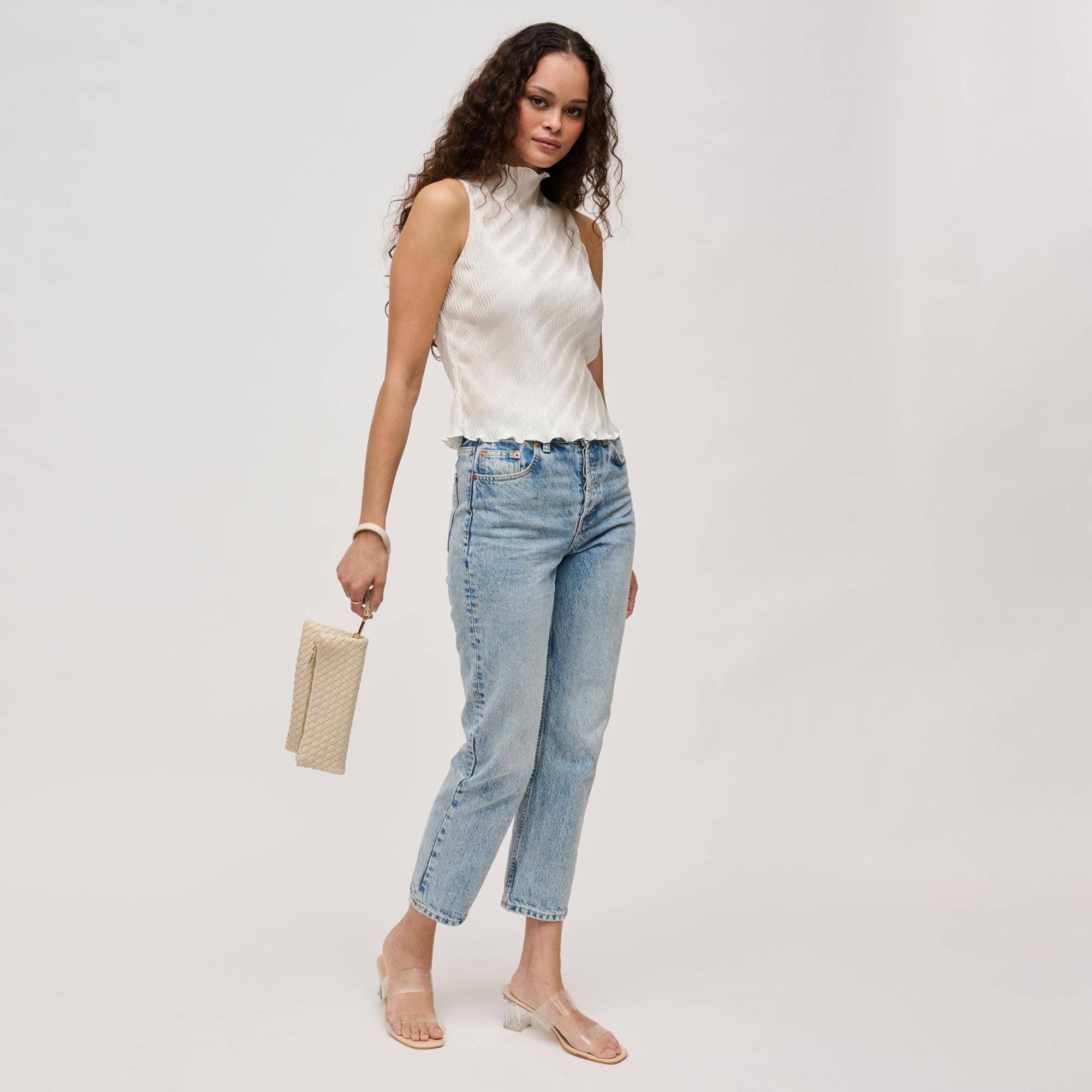 Urban Expressions – wholesale Clutch bag – women's – Aria Woven Wristlet Clutch24