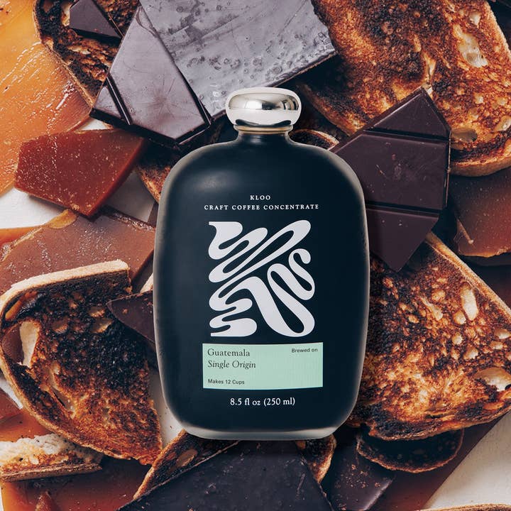 Kloo - Wholesale Iced Coffee/Cold Brew - Craft Coffee Concentrate (Case of 8 Standard and 8 Mini)3