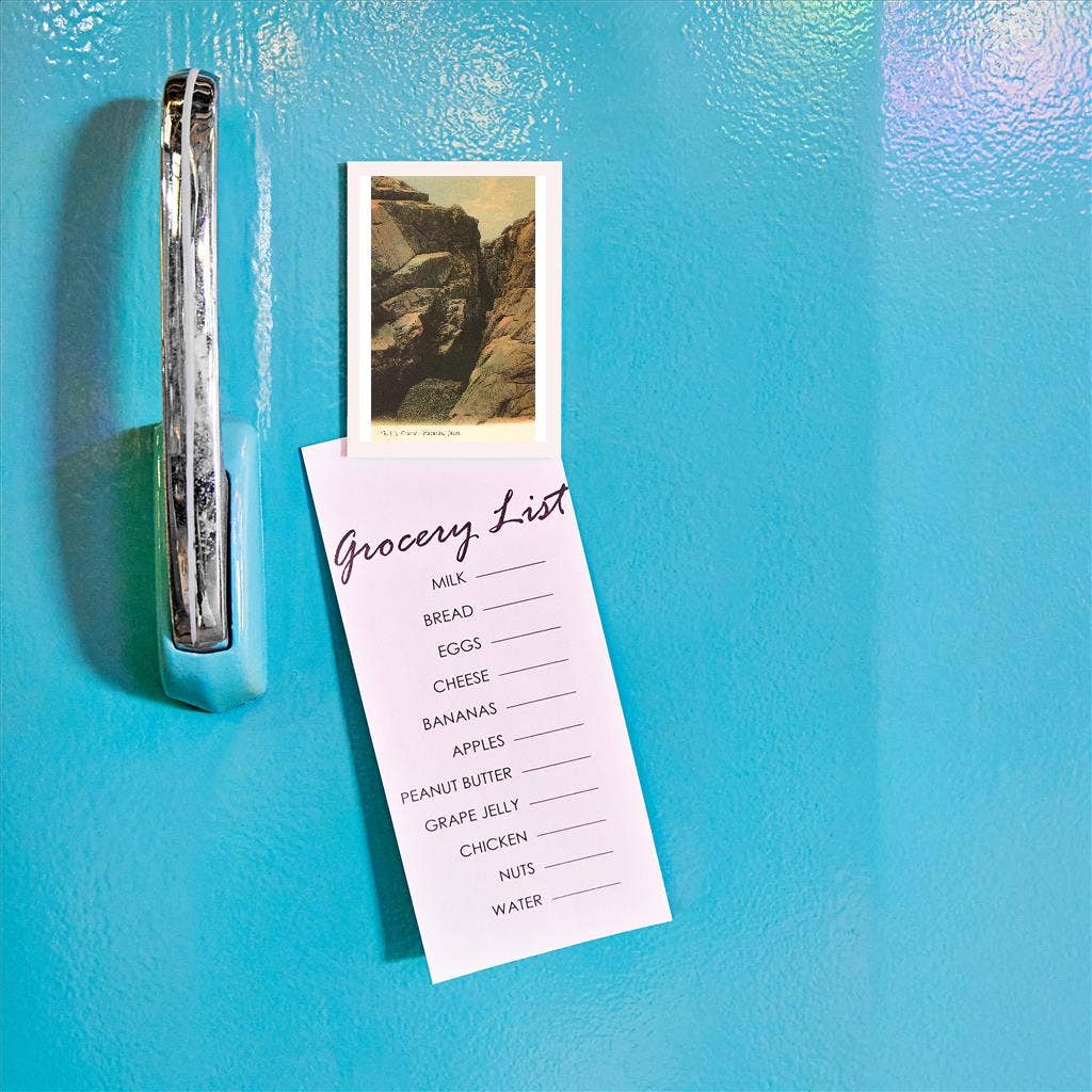 Found Image Press - Wholesale Magneet - Magneet MA-230 Rafe's Chasm, Magnolia, Mass.1