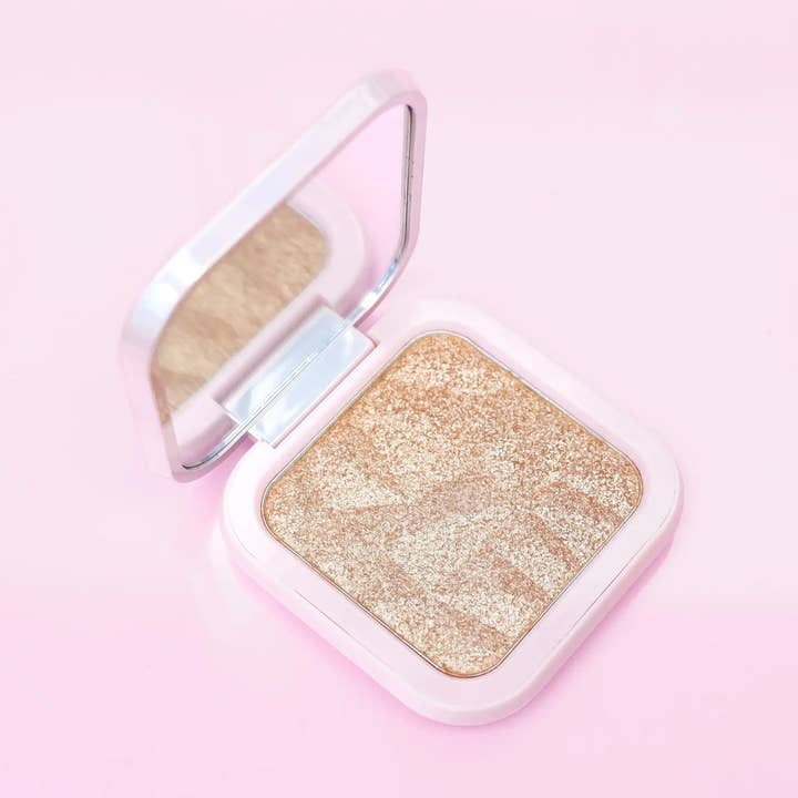Highlighter 09 for wholesale by Boutique Limparfaite