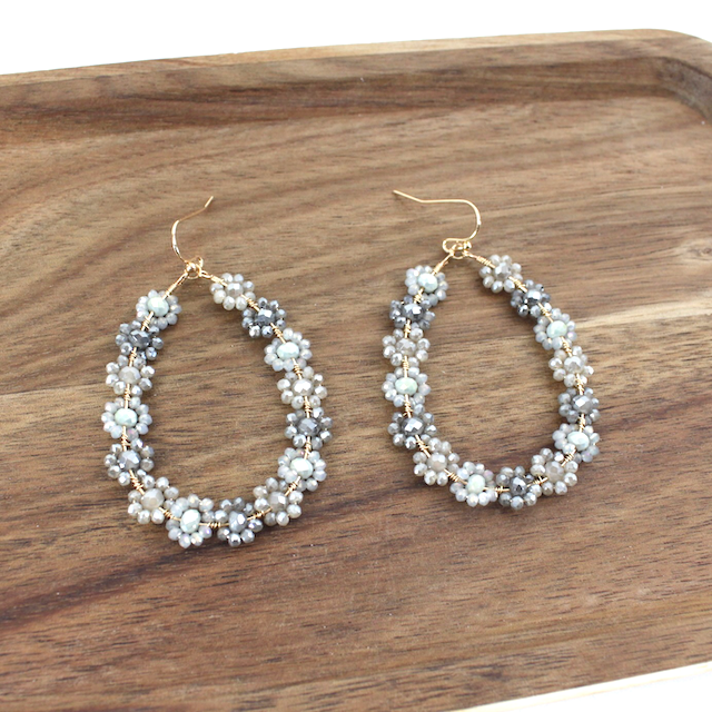 Pretty Persuasions - Wholesale Dangle Earrings - E24098 Beaded Flower Dangle Earrings2