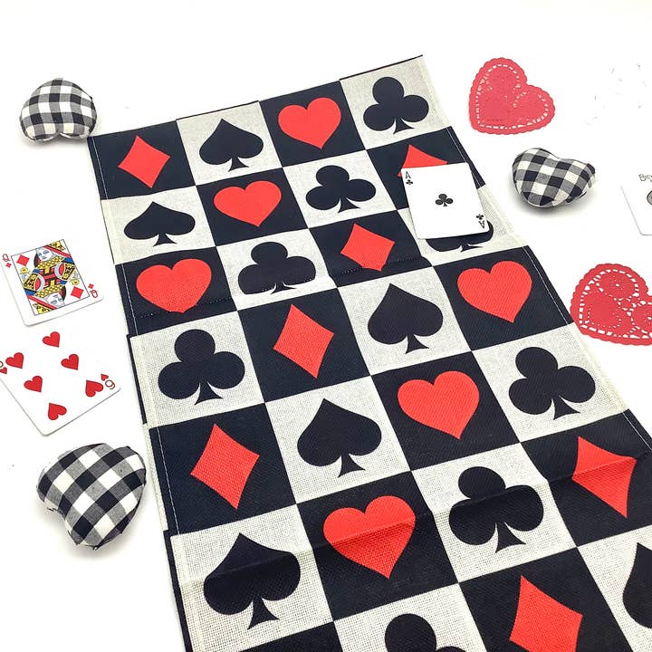 All Little Cute Things - Wholesale Table Runner - Alice in Wonderland Mad Hatter Tea Party Table Runner Decor