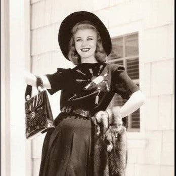 Astro Bettie – wholesale Pullovertröja - Dam – Carefree Svart Tröja4