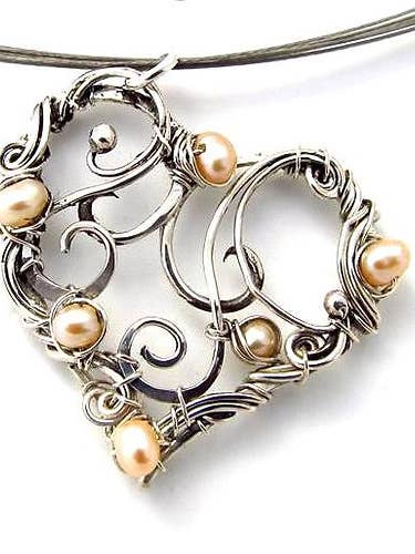 Silver keshi pearl heart pendant for wholesale by Kokkozik Jewelry