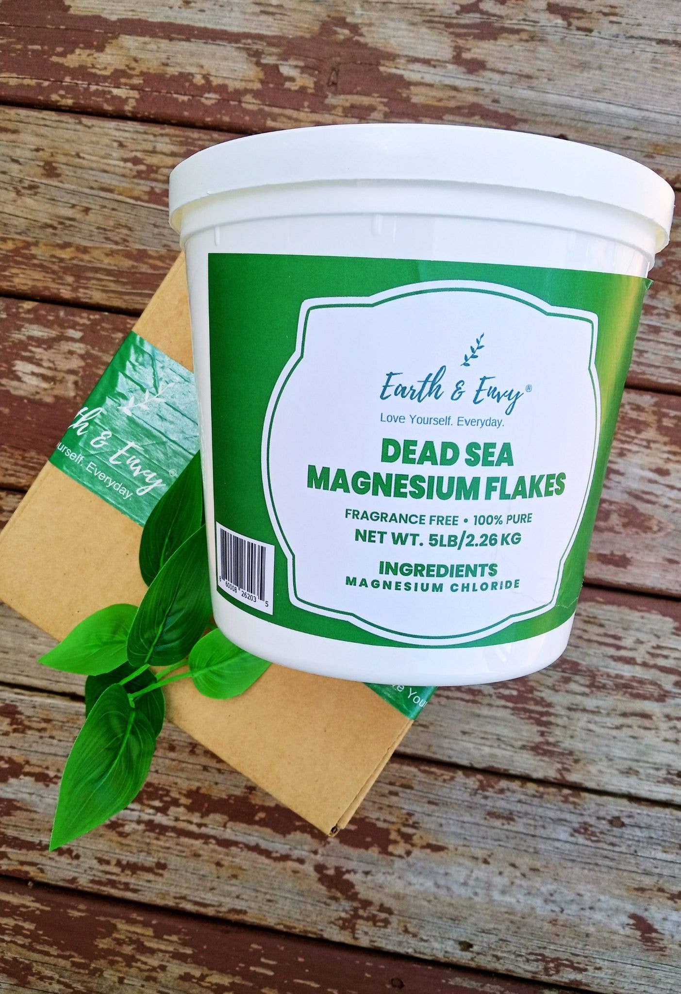 Earth and Envy - Vente Sel de bain - Floques de bain en magnésium Earth & Envy Dead Sea, 5 lb, refermables1