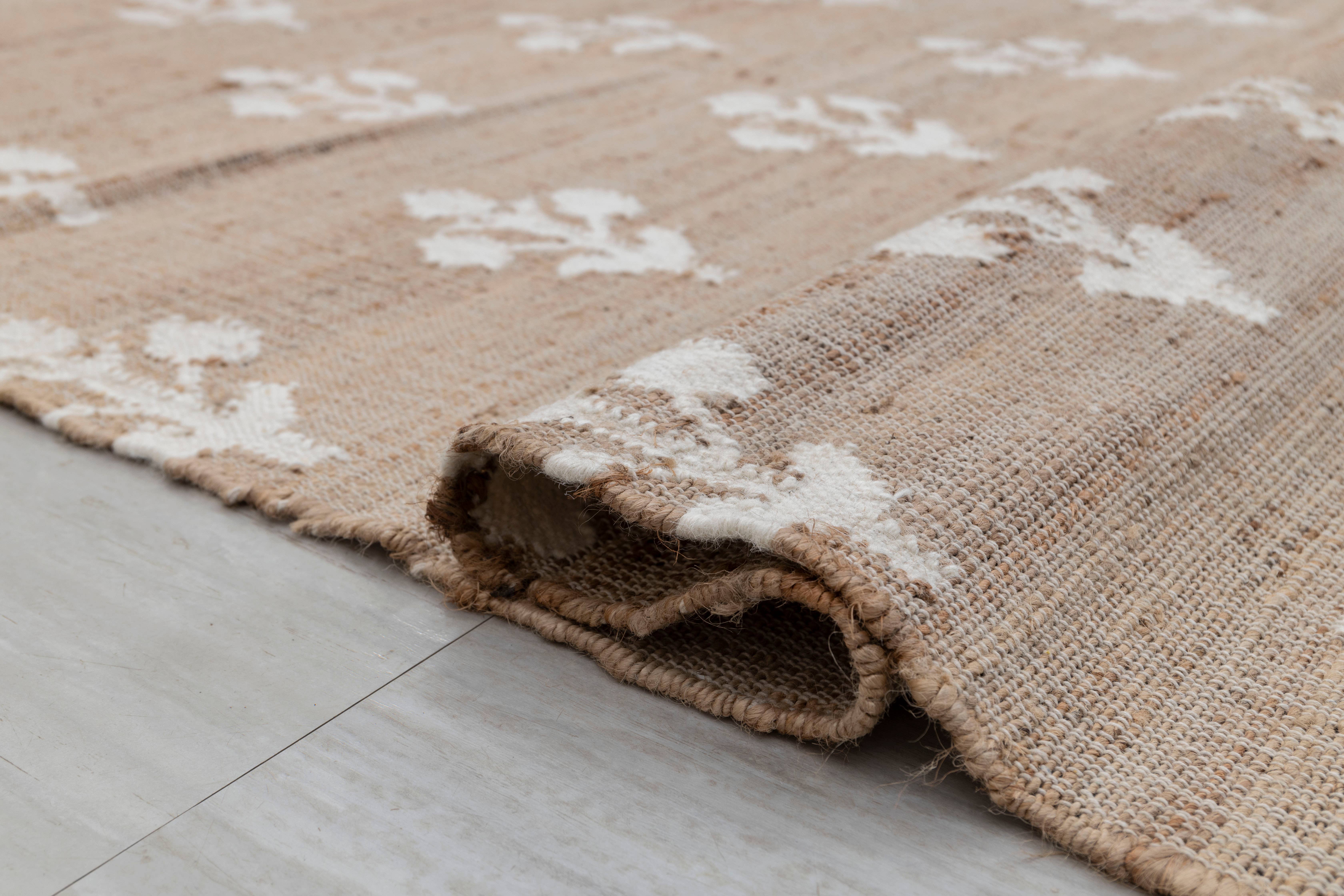 Aesthetic Homes LLC - Wholesale Area rug - Hand Woven Ivory Flower Jute Wool Boho Moroccan Rug TN-861