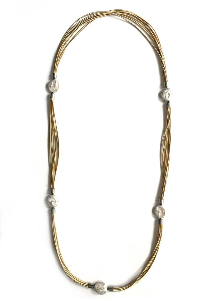 10-radigt halsband av guldtråd med 5 stora FW-pärlor för wholesale av Sea Lily