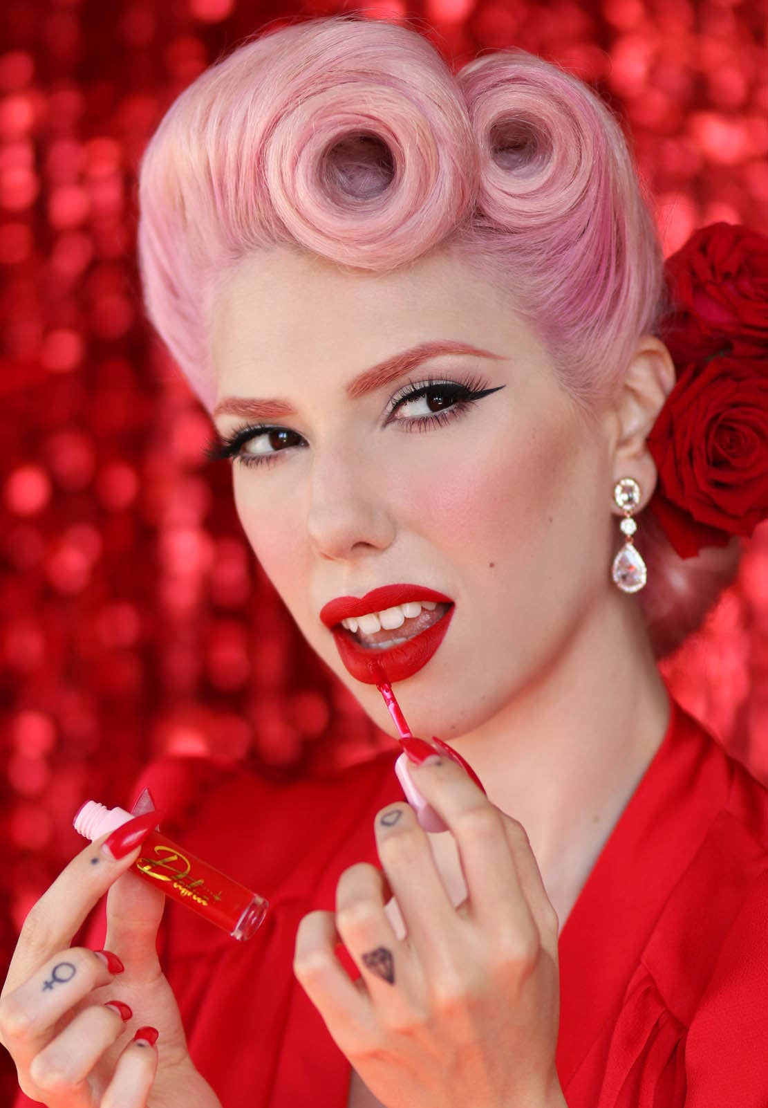 Dafna Beauty - Wholesale Lipstick - D Perfect Red - Liquid Lipstick2