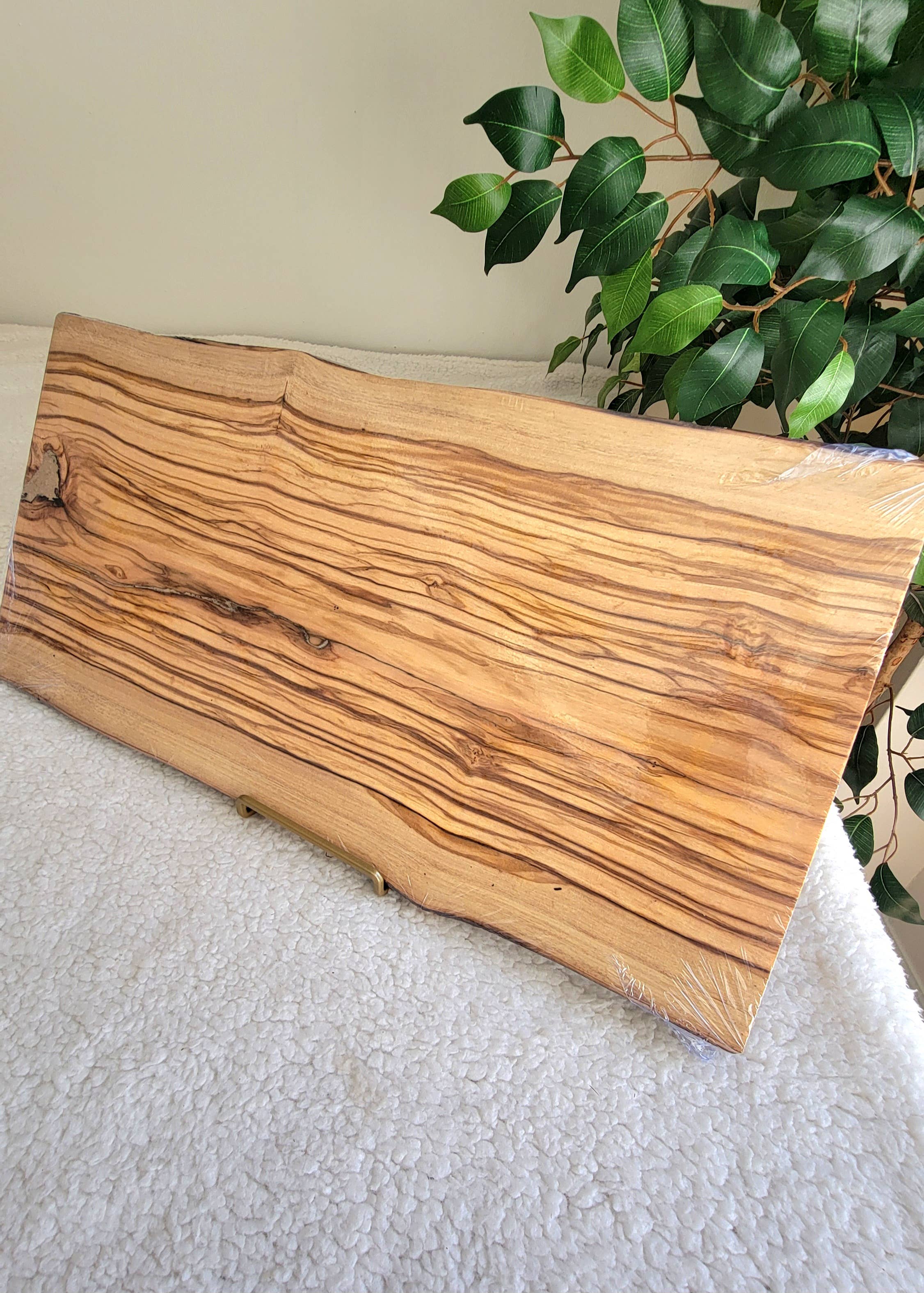 Karmic Creations - Wholesale Cheese Board - Large 18" x 0.8" Live Edge Olive Wood Cheeseboard8
