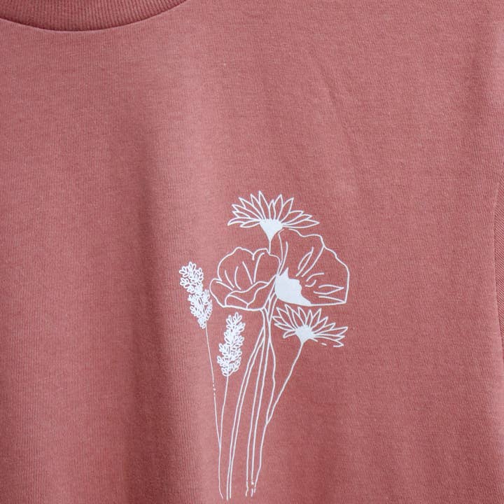 Camiseta malva con flores silvestres para venta al por mayor de Nellie Nicole Designs