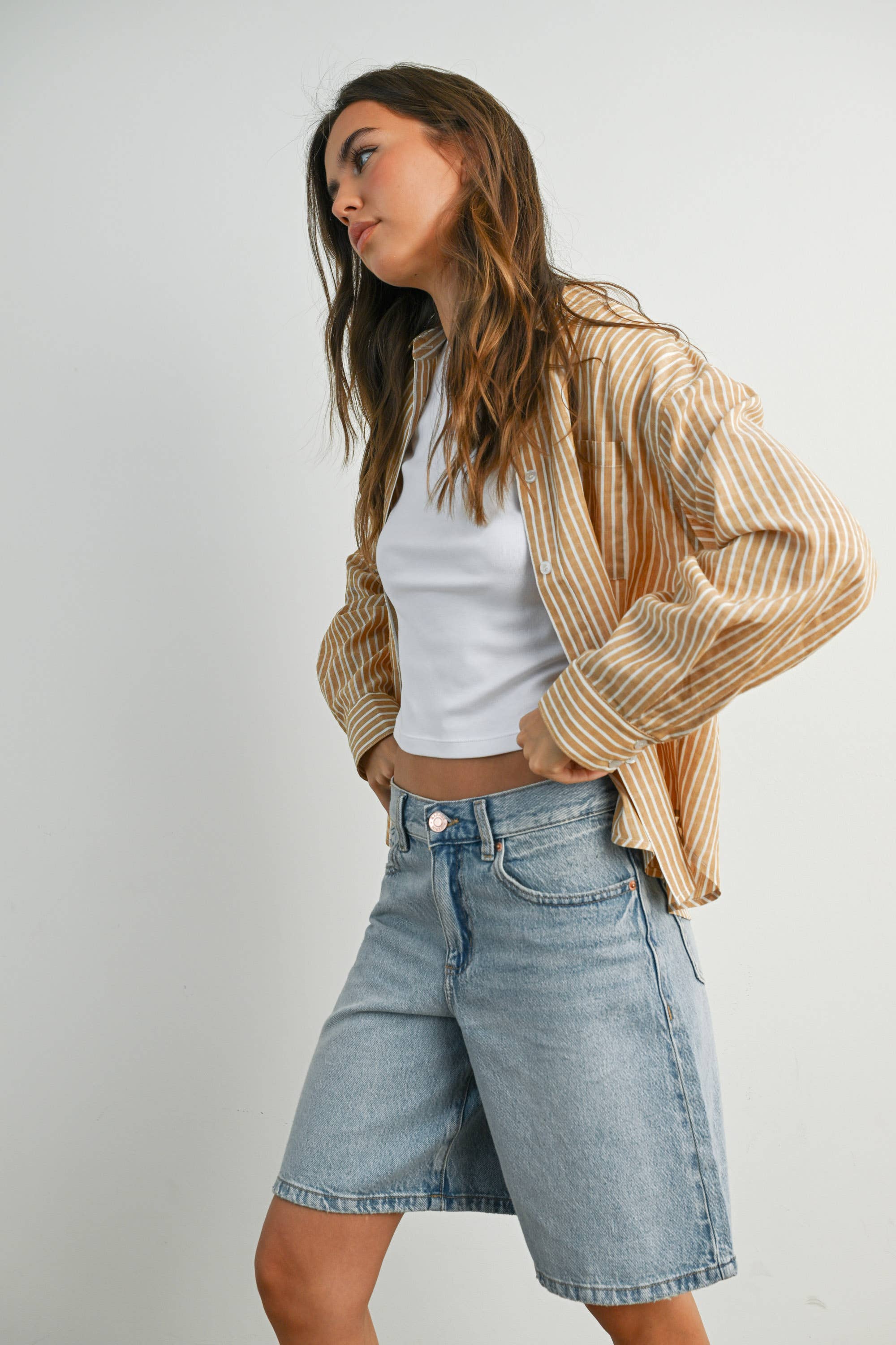 BUTTERMELON - Vente Chemise à col boutonné – femme - Haut à manches longues à rayures et col boutonné raccourci - BMT791522