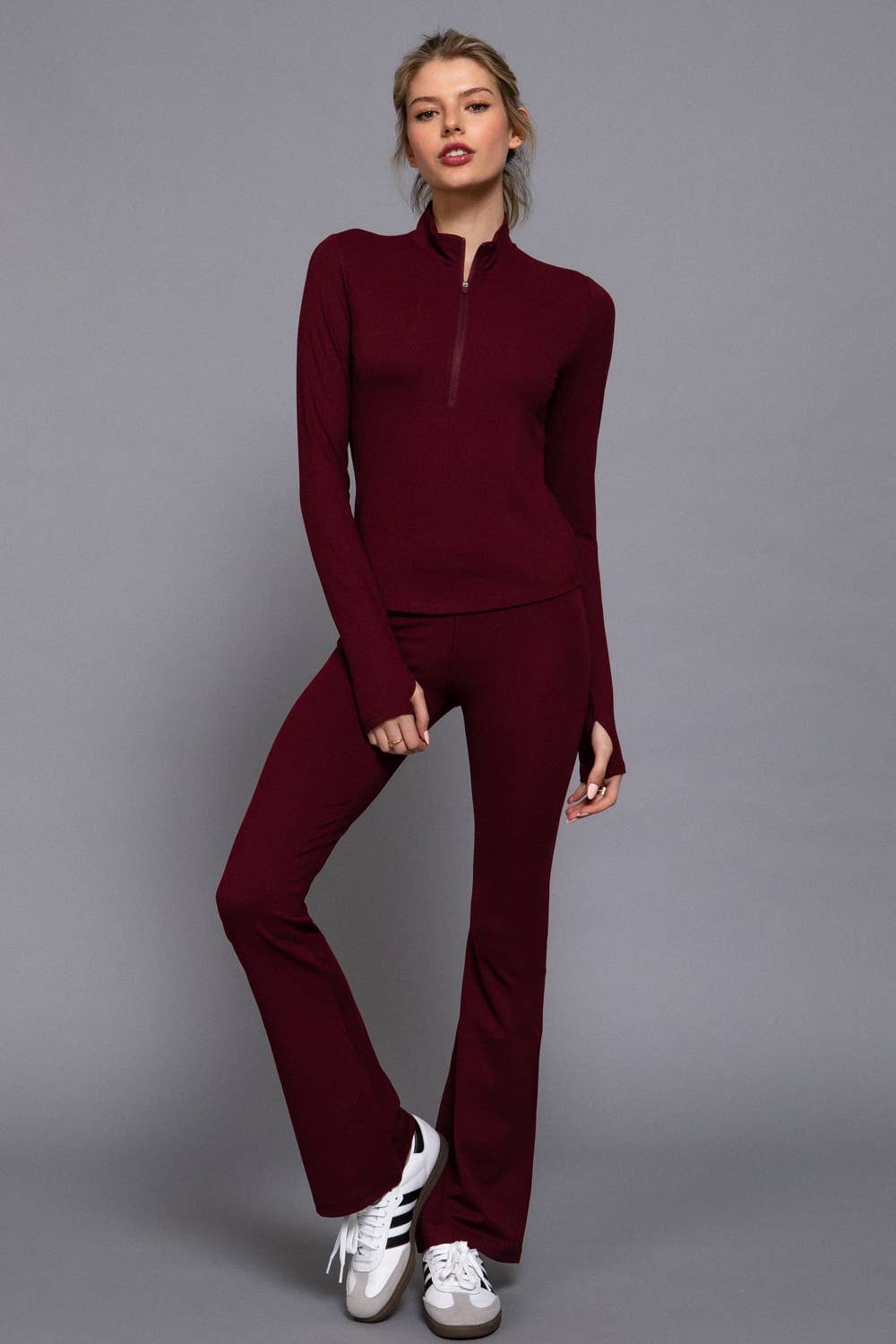 Active Basic | Active USA - Wholesale Athletic Jacket - Women's - Long Sleeve Thumbhole Detail Zippered Mock Neck Workout Top5