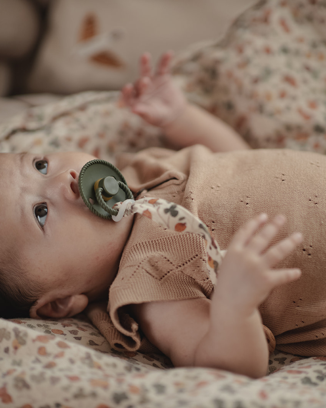 Saga Copenhagen - Wholesale New Mom Gift Box/Set - Wear & Wow Box - Nude Embroidered Premature Box - Clover an Ivory - Organic Cotton6