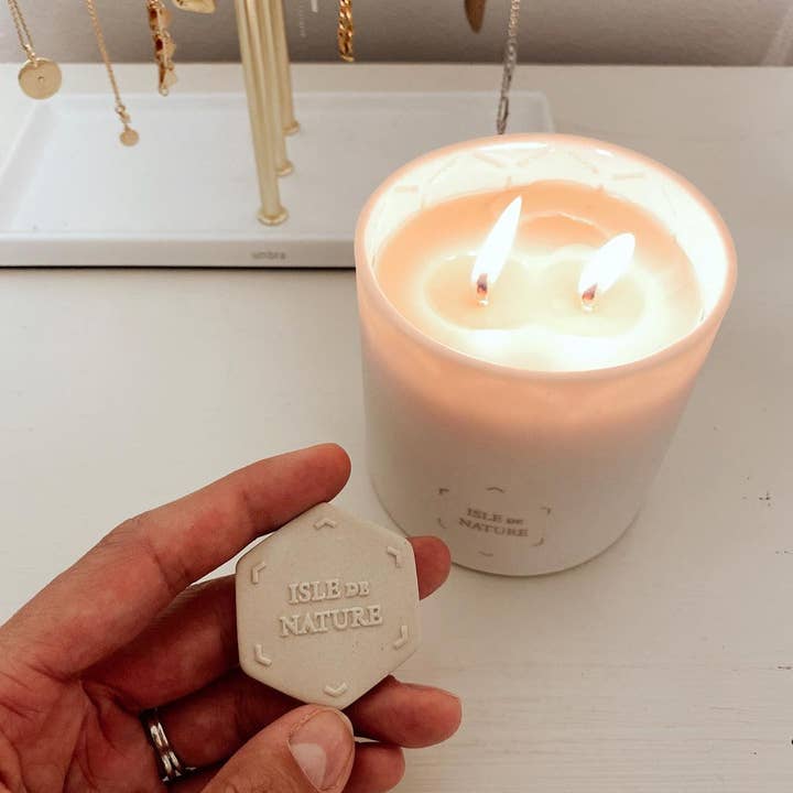 Isle de Nature - Wholesale Fragrance Booster - The Scent Coin8