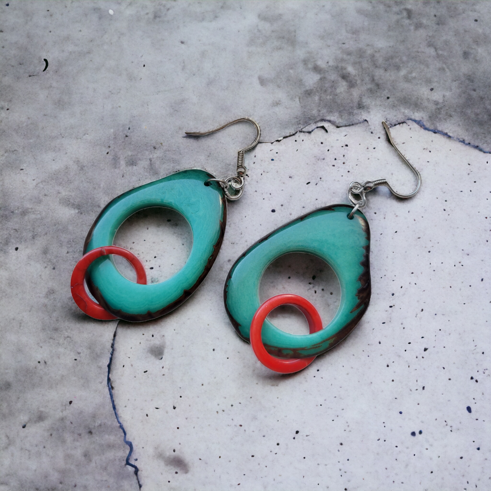 Organic jewelry by Allie - Vendita all'ingrosso Orecchini pendenti - Orecchini pendenti in tagua Hoops & rings4