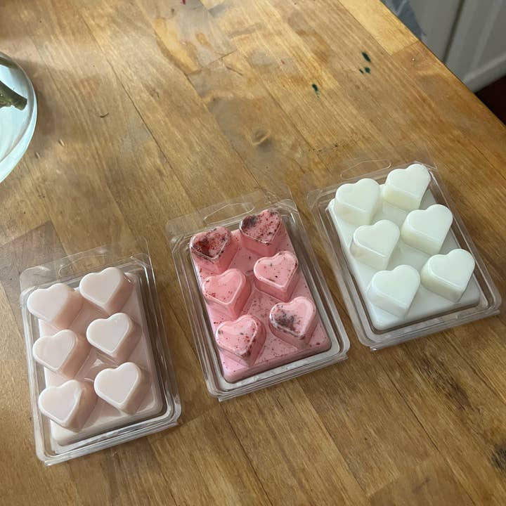 Heart Wax Melts for wholesale by The Soothing Place Co.