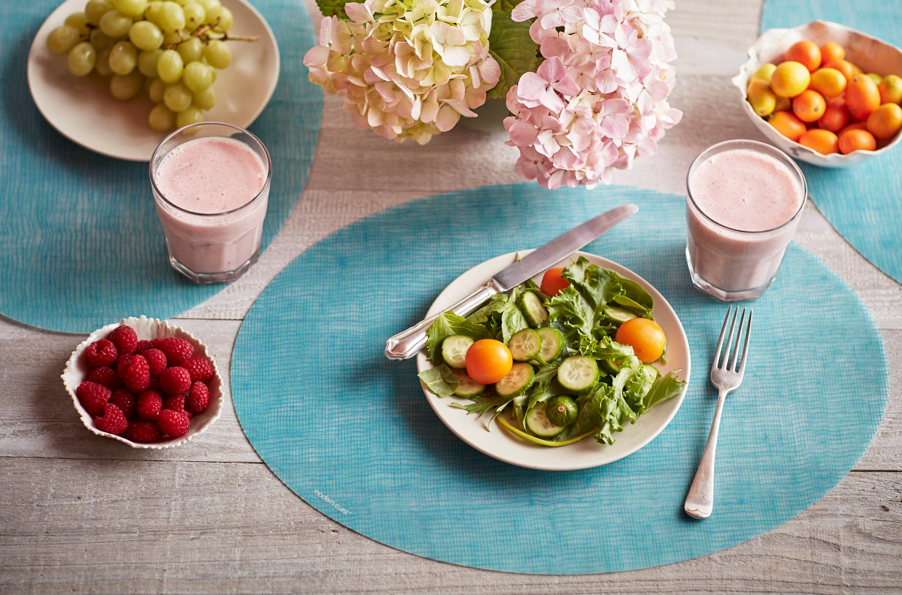 modern-twist - Wholesale Placemat - Oval Placemat: Linen - Seafoam Blue3