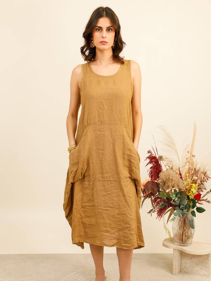 Sleeveless long dress 100% linen REF. 8466 for wholesale by LÉA & LUC