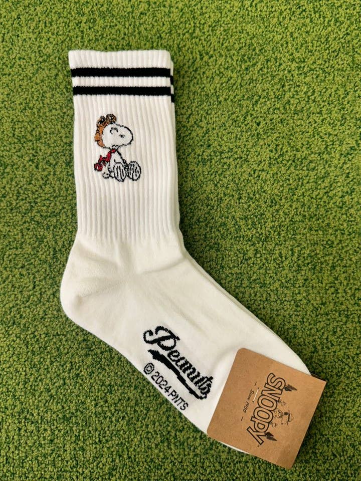 K-Wonderland - Wholesale Socks – Unisex - Peanuts Variety Snoopy 2Line Crew Ankle Socks