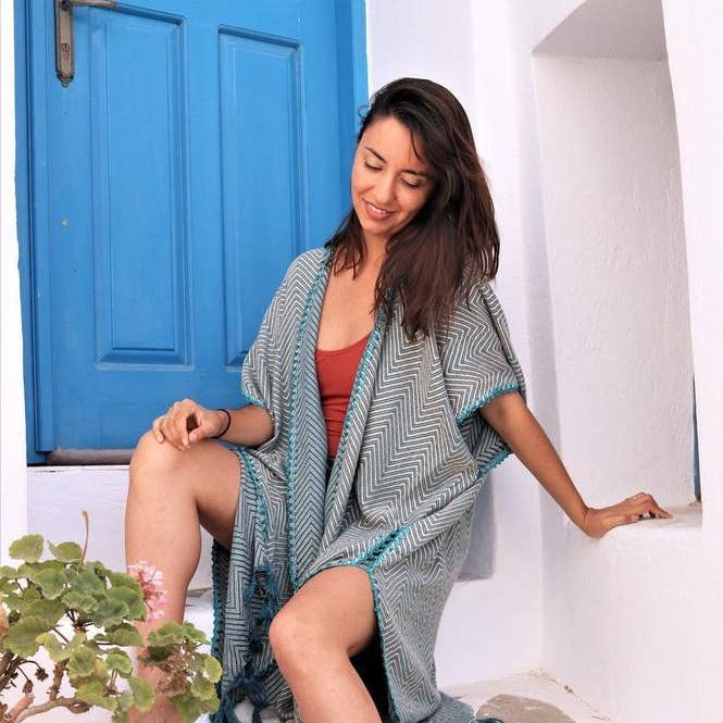 Karia Kaftan Tan sur l'essence pour la vente par Anatolico