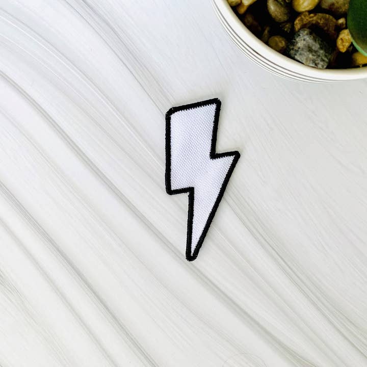 R & R Stitched - Wholesale Patch - Lightning bolt embroidered iron-on hat patch5