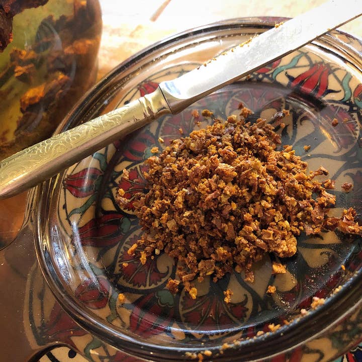 Esfoliante Rejuvenescedor de Nozes Narcissus Tonka Palo por atacado de SKEI Botanicals