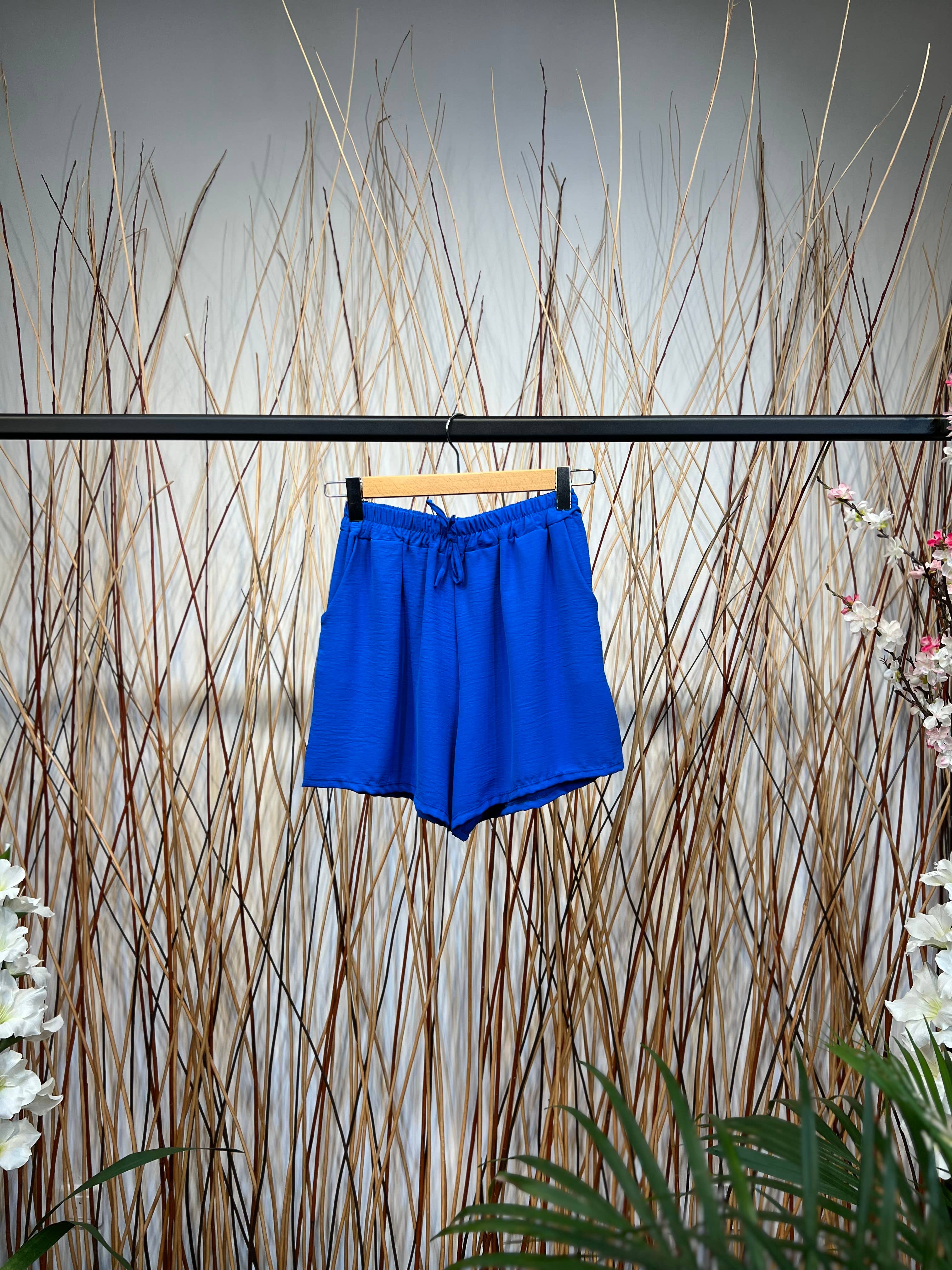 L'Emotion – wholesale Shorts – Dam – Löstsittande justerbara shorts med rosett9