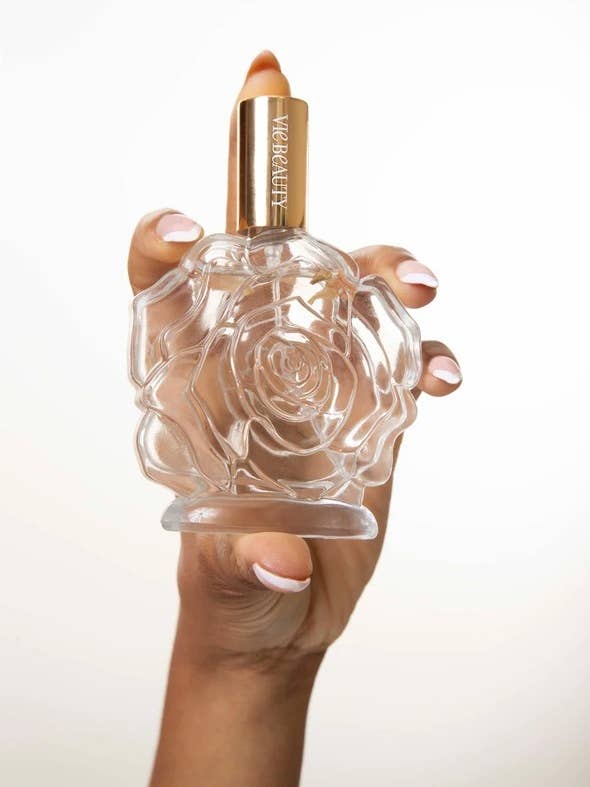 30Roses Facial Rose Water for wholesale by Vie Beauty