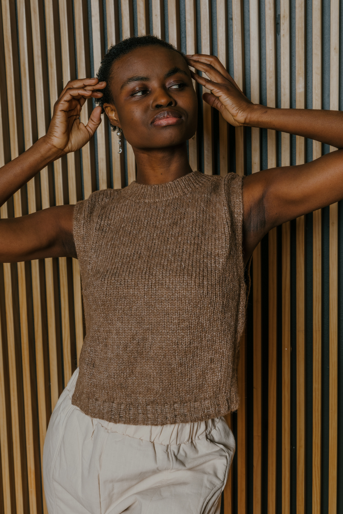 Yanawara - Wholesale Sweater Vest - Women's - Munasiri Llama Vest9