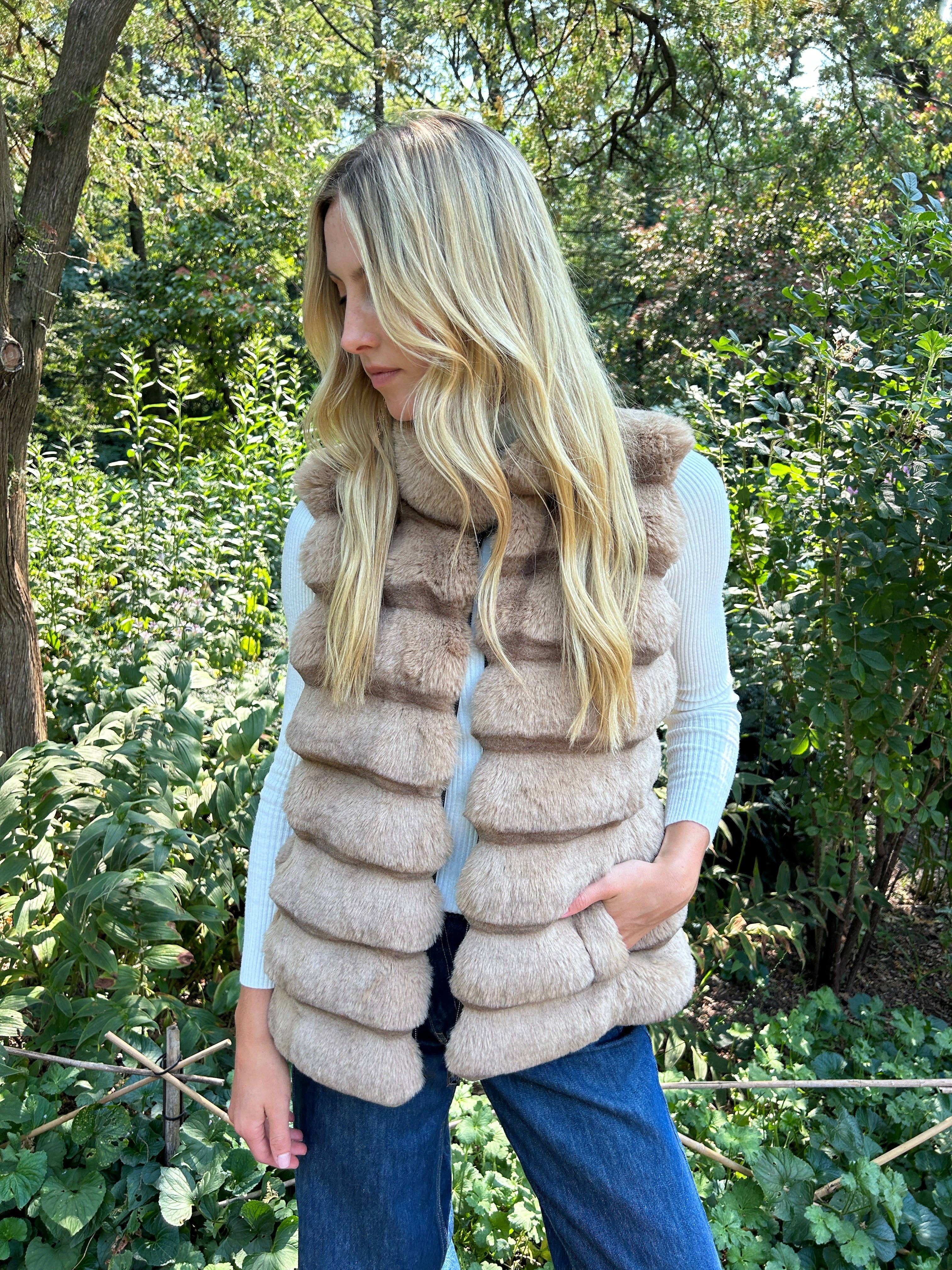 The Bongo Vest Beige for wholesale on Faire1